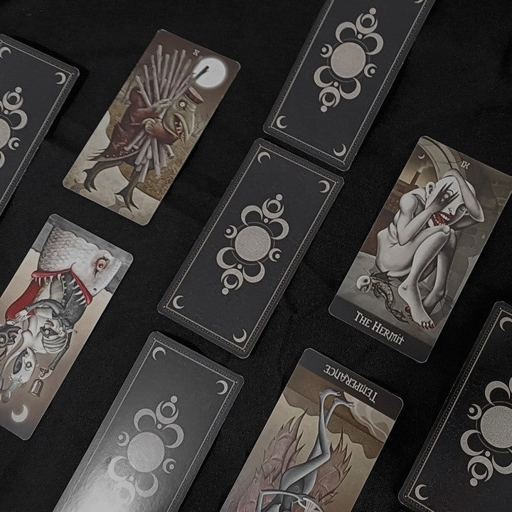 【E大大的奇幻塔羅牌】24H線上占卜|愛情.桃花.運勢.工作.財運